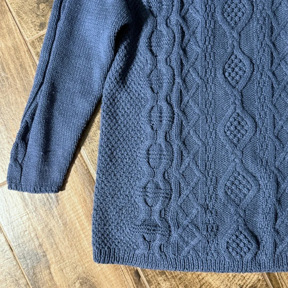 Cape Isle Knitters Vintage Women's Fisherman V Neck Cable Knit LS Sweater,Blue,L - Picture 7 of 11